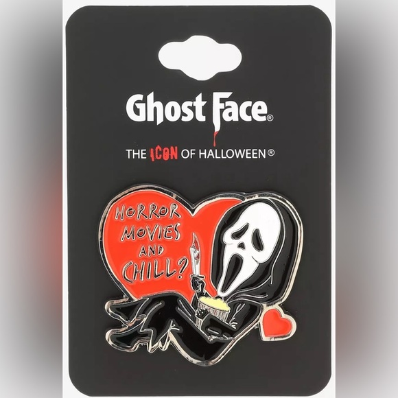 Scream Ghost Face Chibi Bundle: Enamel Pin and Crew Socks - Picture 2 of 16